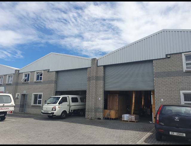 1,032M² FACTORY SOLD IN SAXENBURG PARK 2